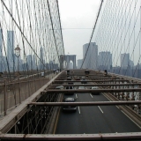 Brooklyn Bridge, taustalla Manhattan