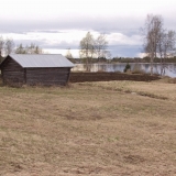 A barn by the river Kemi