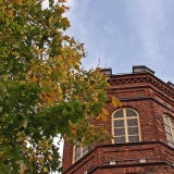 The tower at Sinebrychoff park in autumn