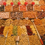 Nuts, dried fruits and sweets