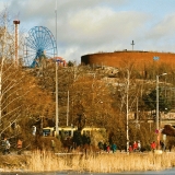 Outdoor sports at the northen end of Tlnlahti bay, Linnanmki amusement park in the background