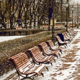 Snowy benches at Esplanadi park