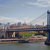 The Manhattan bridge and Manhattan skyscrapers