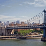 The Manhattan bridge and Manhattan skyscrapers