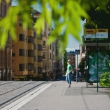 A combined bus and tram stop at Yrjnkatu