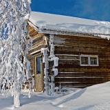 A log building atop Kumpuvaara