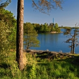 View from Humallahdenpuisto park to Seurasaarenselk