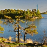 View from Humallahdenpuisto park to Seurasaarenselk