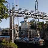 A car train passes Linnunlaulu