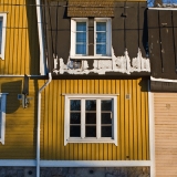 Wooden apartment building at Inarintie