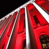 The light installation Oratoribus by Mikki Kunttu illuminates the parliament house