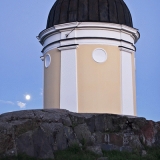 The Moon and the Ursa observatory at Ullanlinnanmki