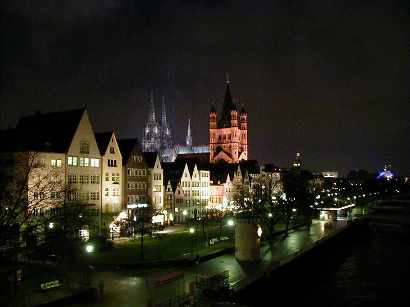 The shore of the Rhine in Cologne, the cathedral in the background