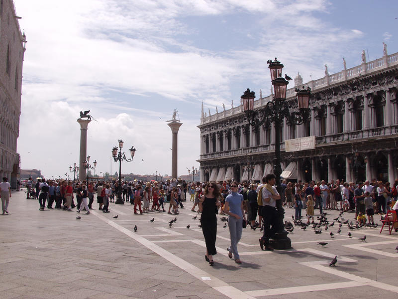 A place next to the Doge's palace