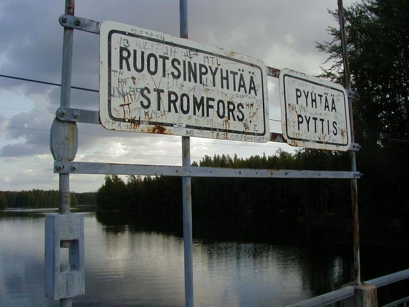 The municipality border at the Savukoski bridge