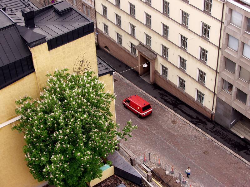 View from the Erottaja fire station tower down to Korkeavuorenkatu