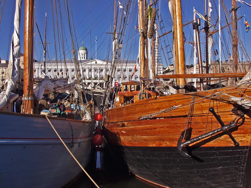 Purjelaivoja Kolera-altaassa