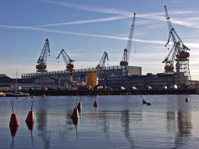 Buoys and cranes