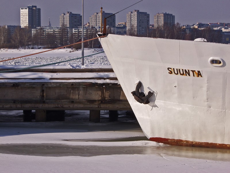 Finnish Maritine Administration's ship Suunta