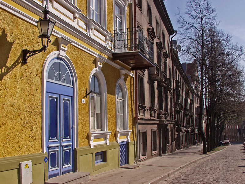 Houses on Niguliste