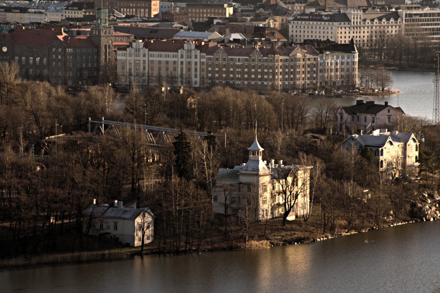 Linnunlaulun ja Hakaniemen taloja nhtyn Stadionin tornista