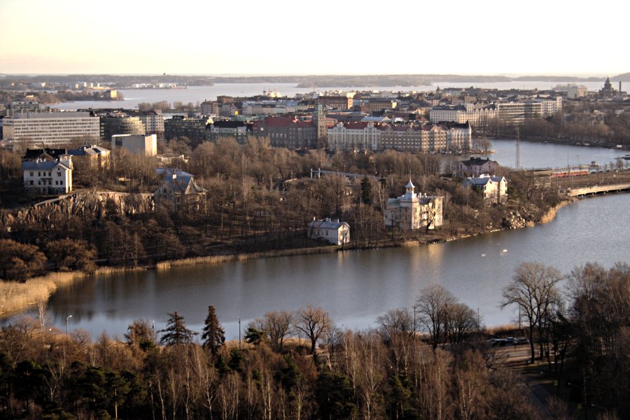 Tlnlahti bay, Linnunlaulu and Hakaniemi seen from the Stadium tower