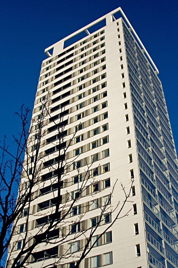 Tower building 