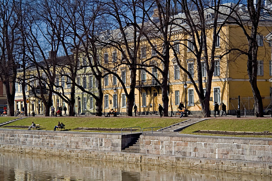 Buildings on river Aurajoki