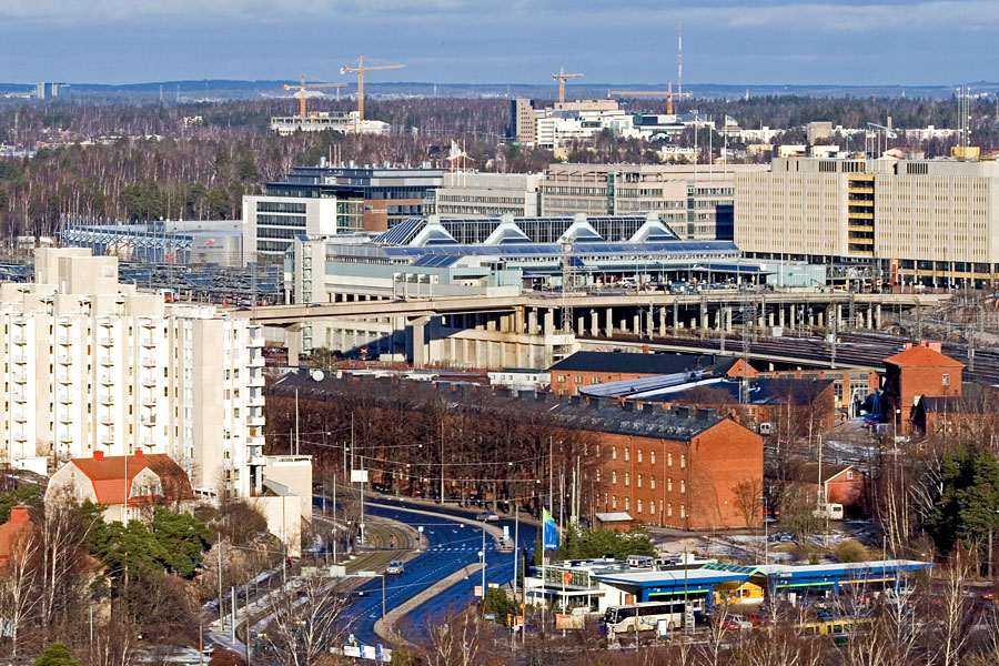 Veturitie street and Pasila railway station