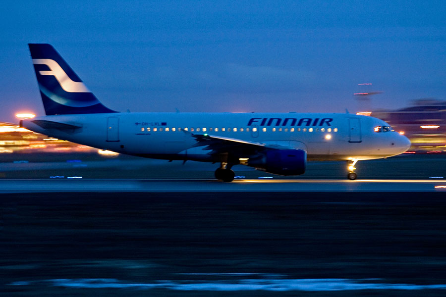 Finnair Airbus A319-112 OH-LVL