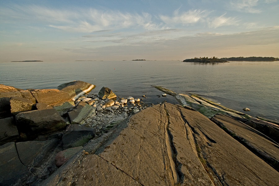 Skatanniemi dives to the Finnish bay