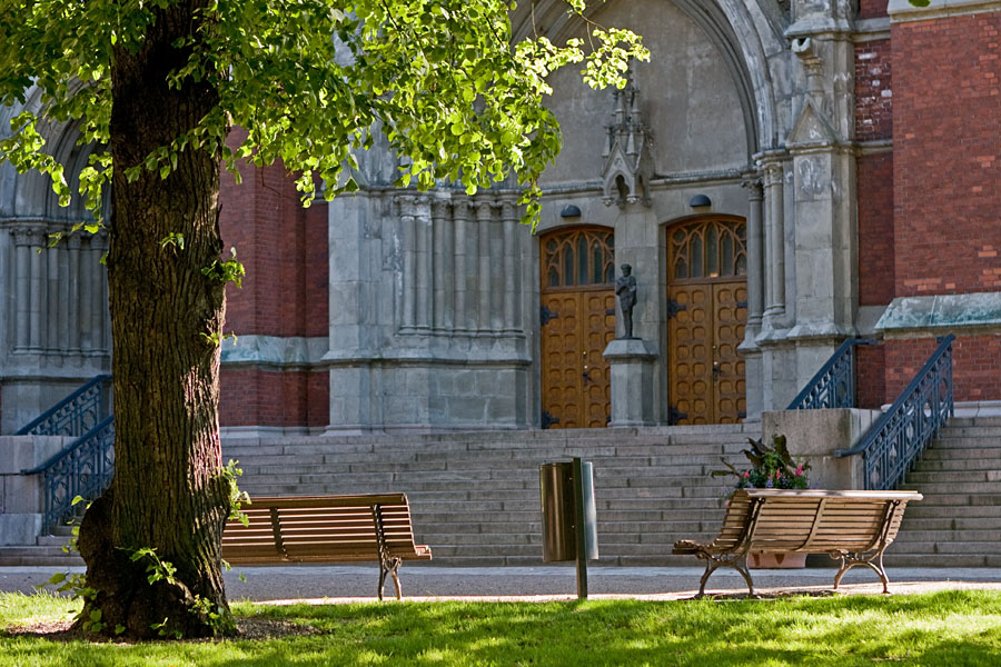 Entrance to Johannes church