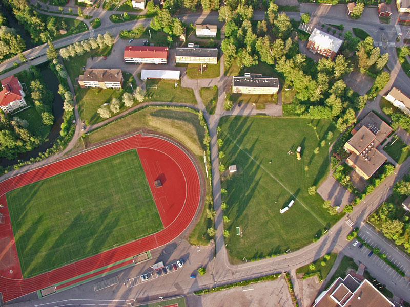 A view down from a climbing hot air balloon