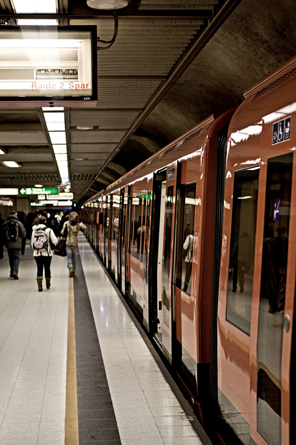 Metro Rautatientorilla