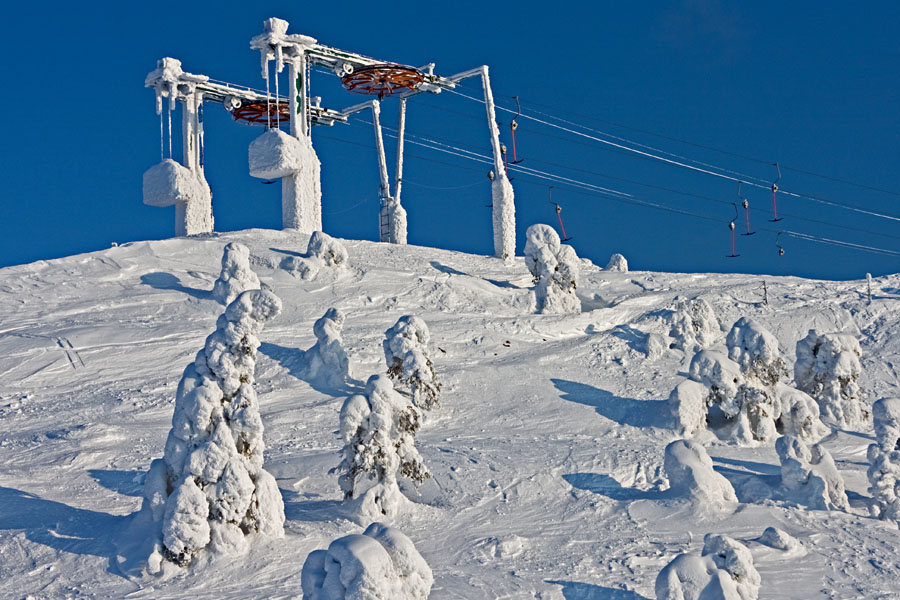 A ski lift on top of Ruka