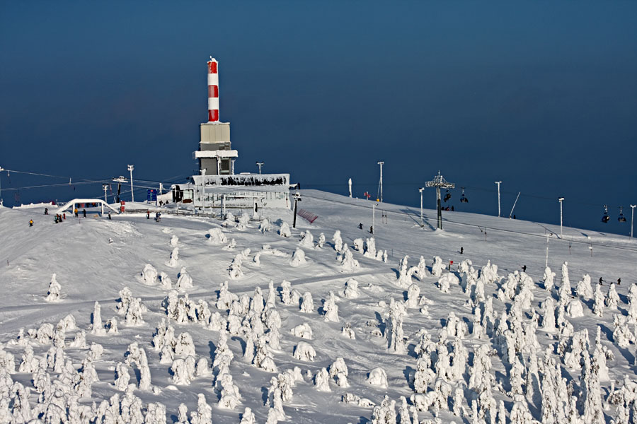 Ruka peak