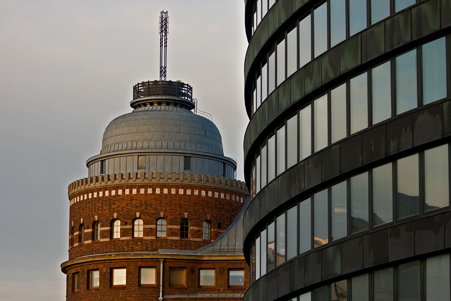 Arena-talo tower and Ympyrtalo