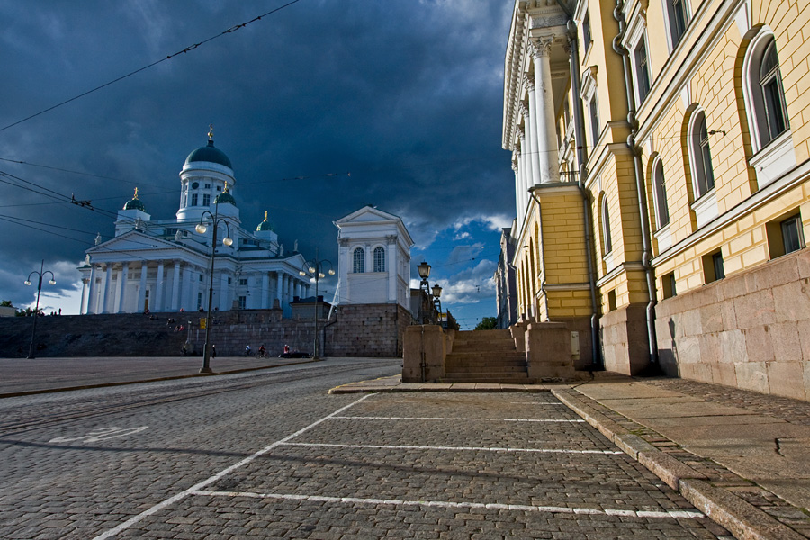 Helsinki cathedral and Government palace