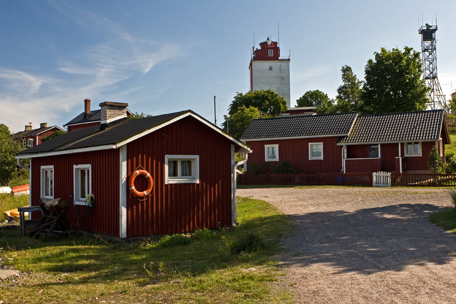 Ut Village with the lighthouse  in the background