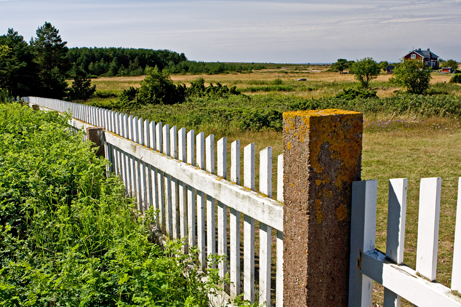 The fence around Jurmo chapel