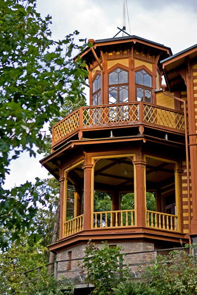 Aino Ackts villa