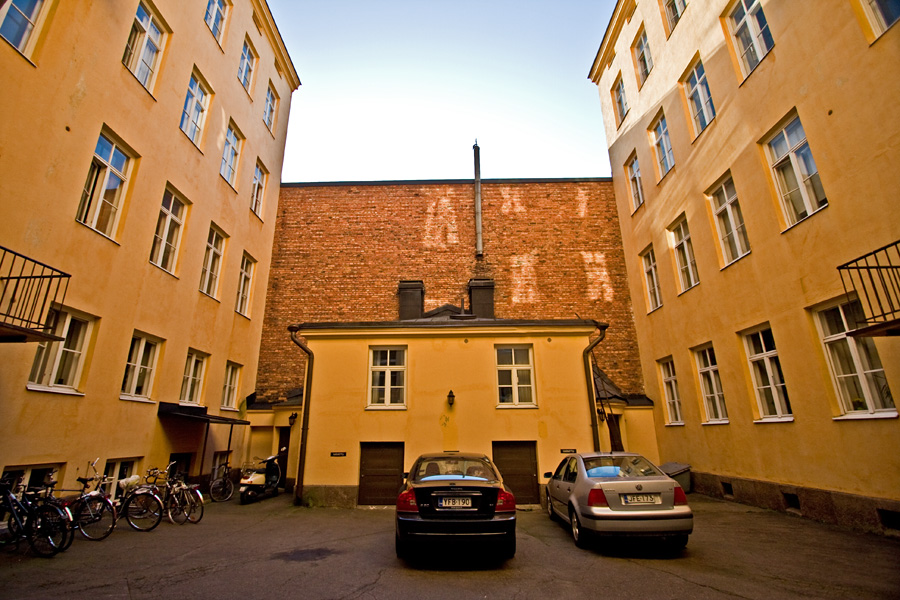 Inner yard at Meritullinkatu 22