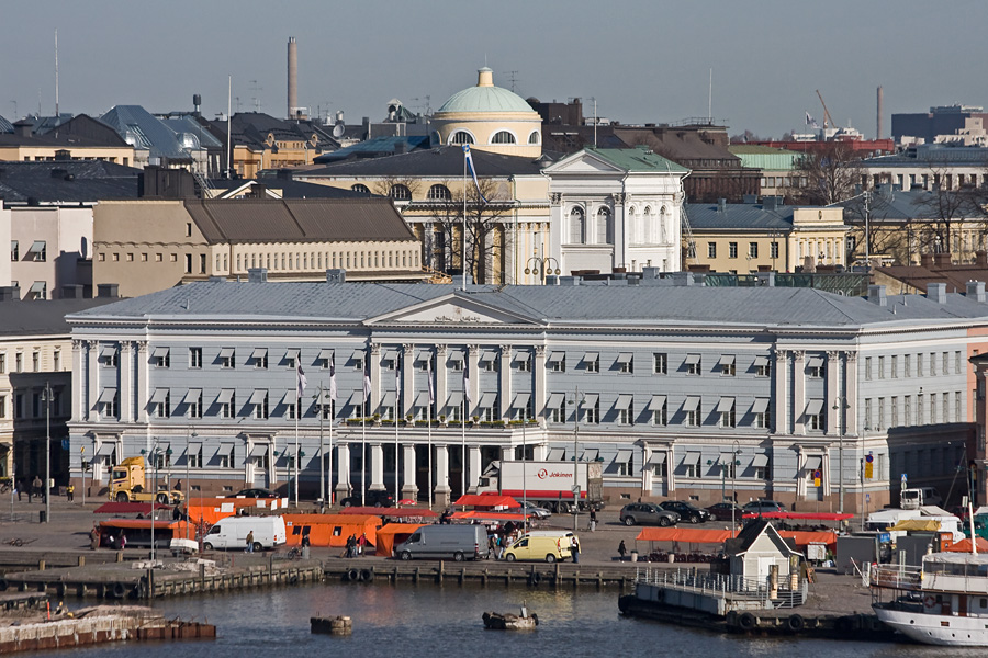 Helsinki city hall