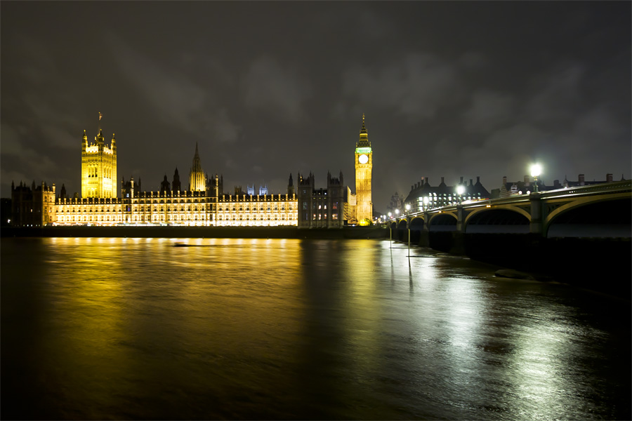 Westminsterin silta ja palatsi