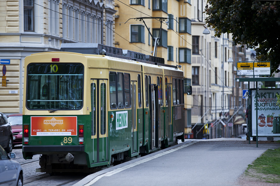 Raitiovaunu 10 Johanneksenkirkon pyskill